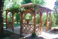 gazebo in legno da giardino