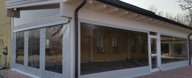 Teloni in pvc trasparenti per chiusura verande